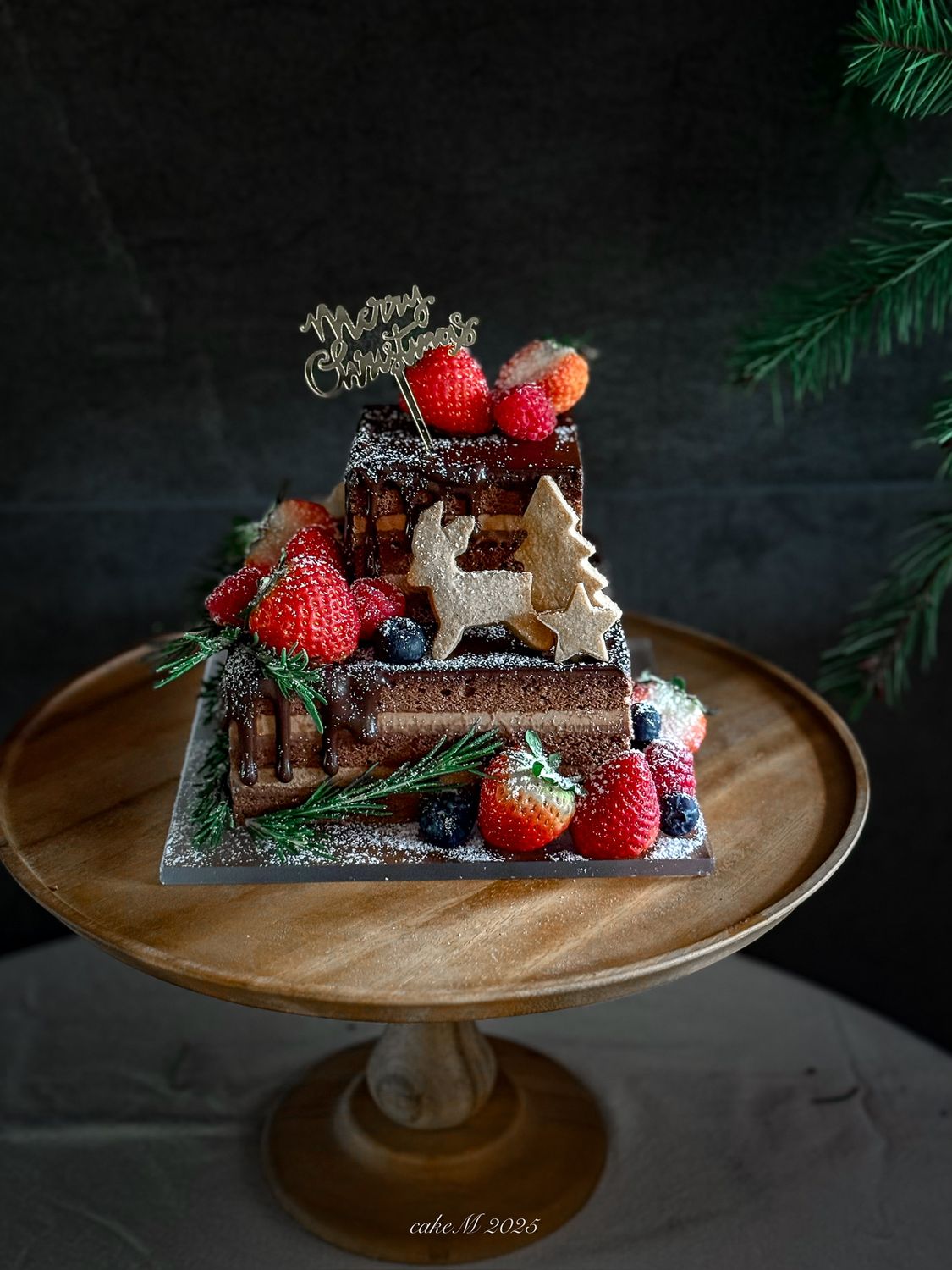 Holly Jolly Dream - Chocolate Cake 3inch x 5inch