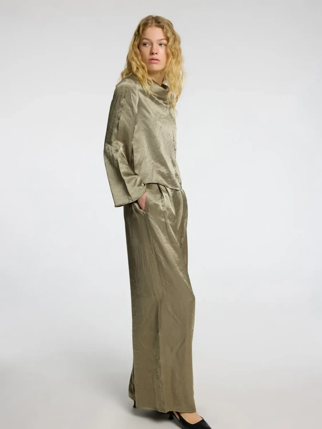 SELENE WIDE PANT