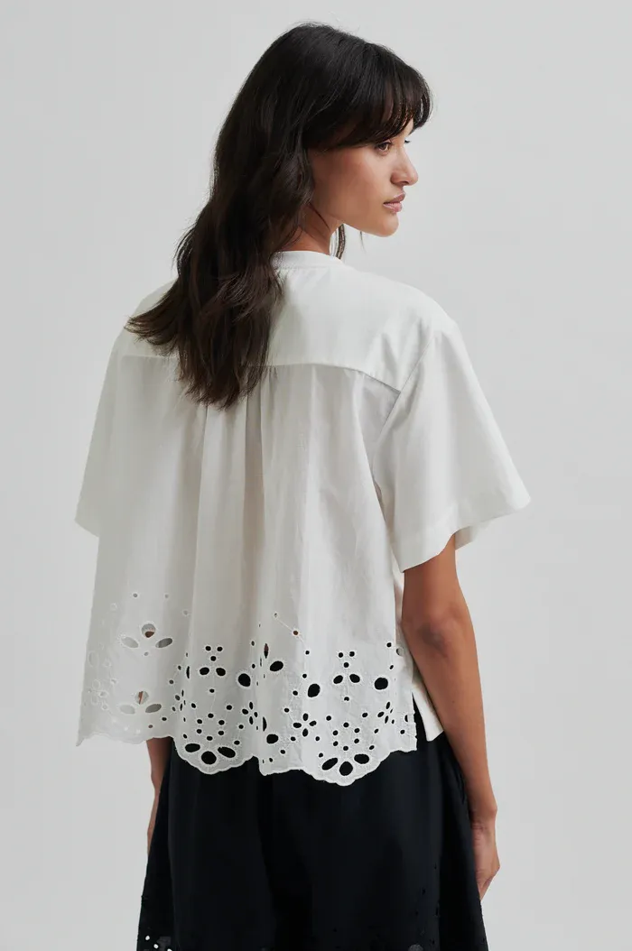 LIMONEL TEE