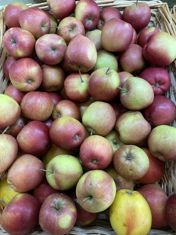 Red Apples Each