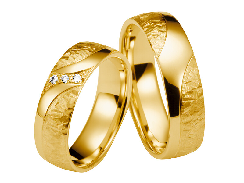 Gehämmerte  Eheringe Weißgold gehämmert Trauringe Modern GOLDSCHMIED JUWELIER EDER FELDBACH