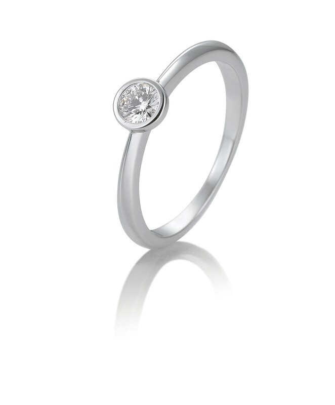 Verlobungsring Solitär Zargenfassung, verwischte Fassung Platin 950 0,20ct w/si