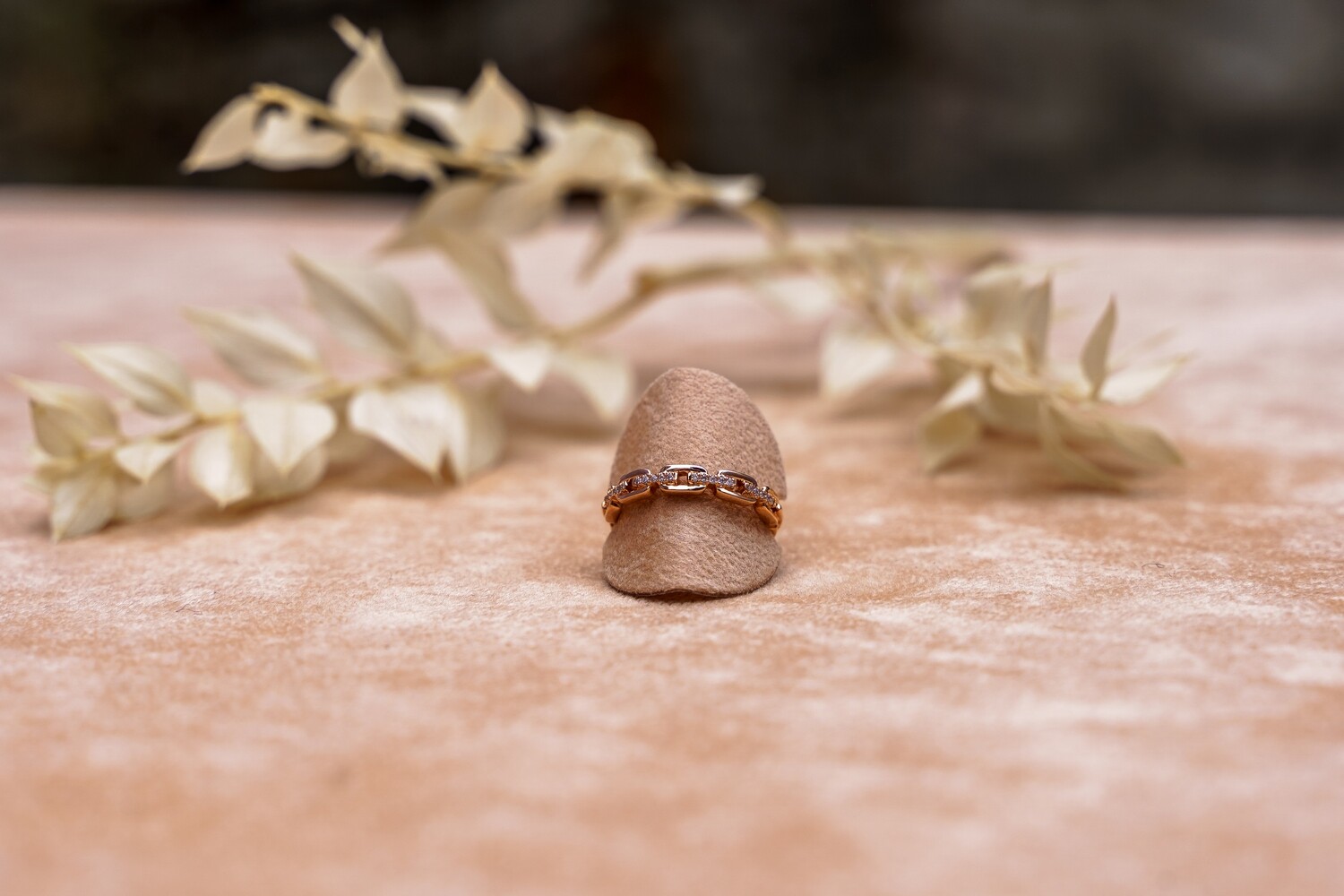Roségold Ring mit Diamanten in Kettenoptik