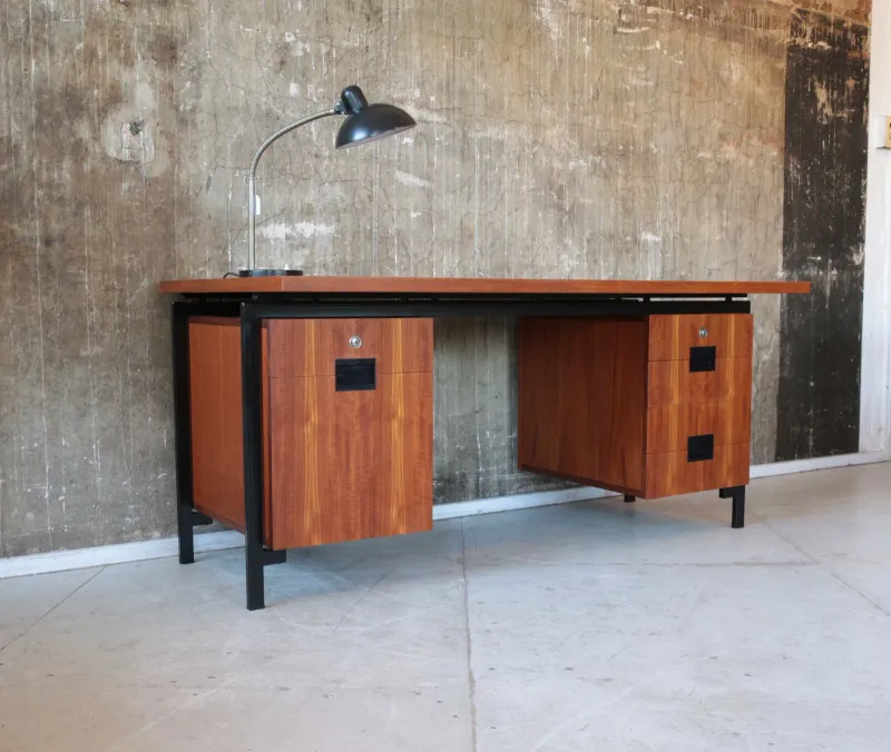 Vintage Schreibtisch