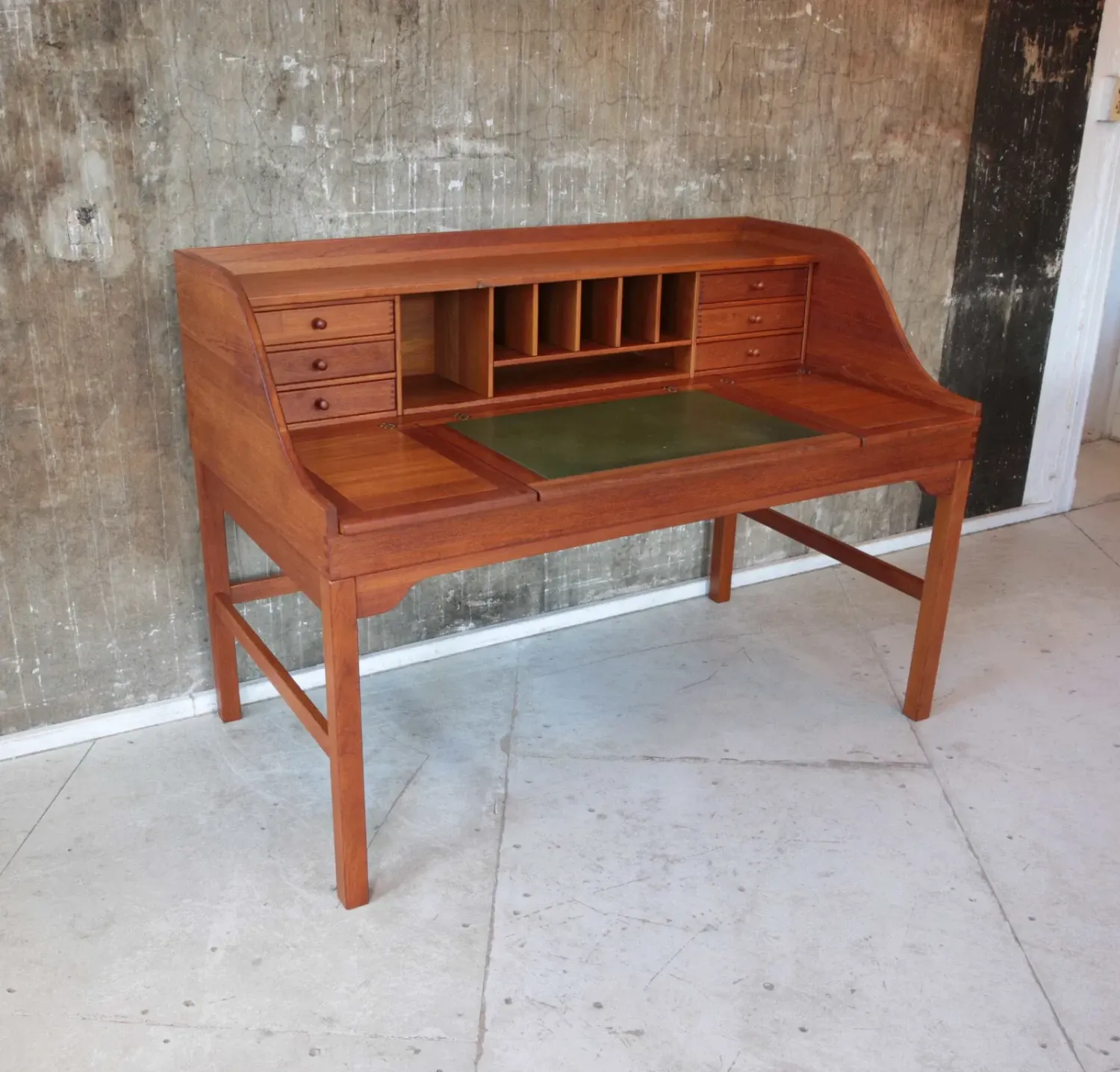 Vintage Schreibtisch