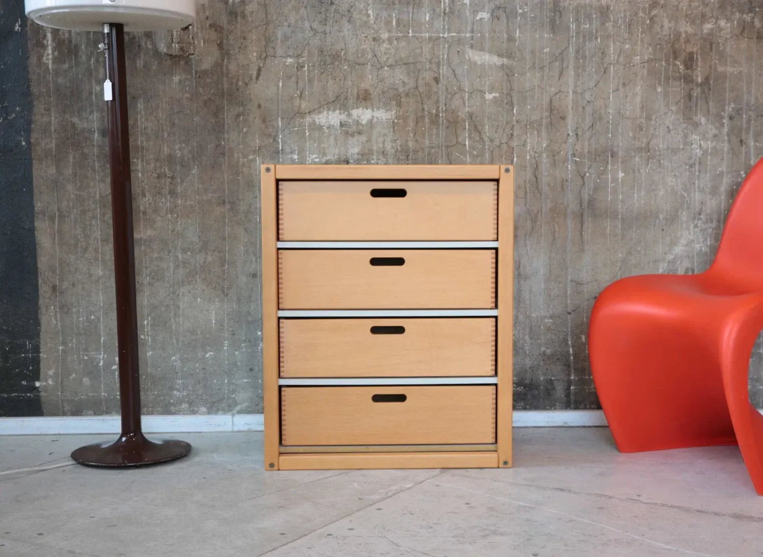 Vintage Container mit 4 Schubkästen