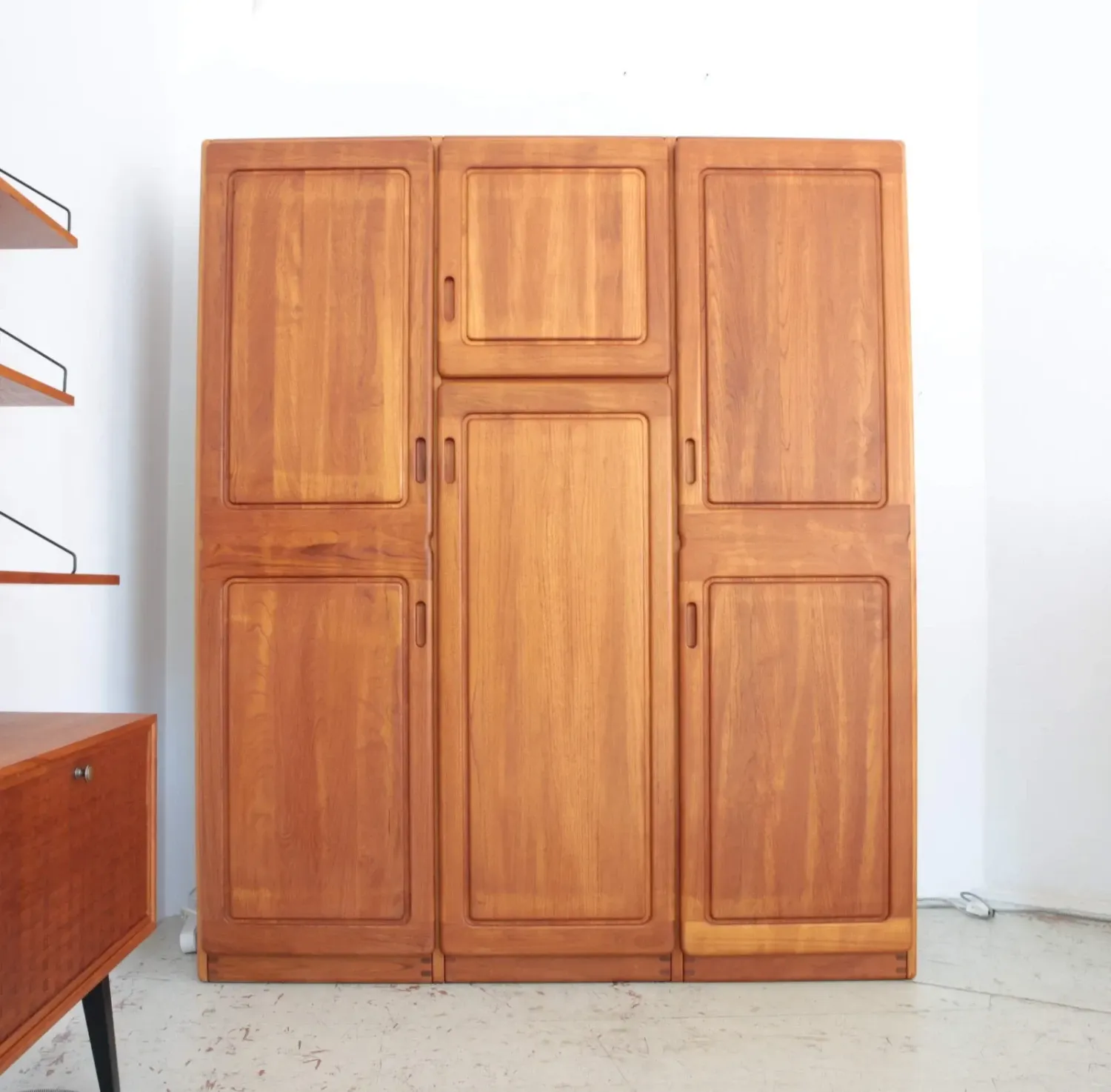 Vintage Kleiderschrank Vintage Kleiderschrank
