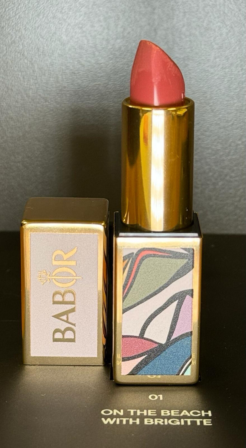 On the Beach with Brigitte ?