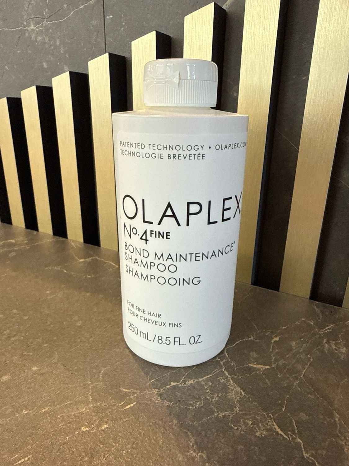 No. 4 Fine Bond Maintenance Shampoo No. 4 Fine Bond Maintenance Shampoo