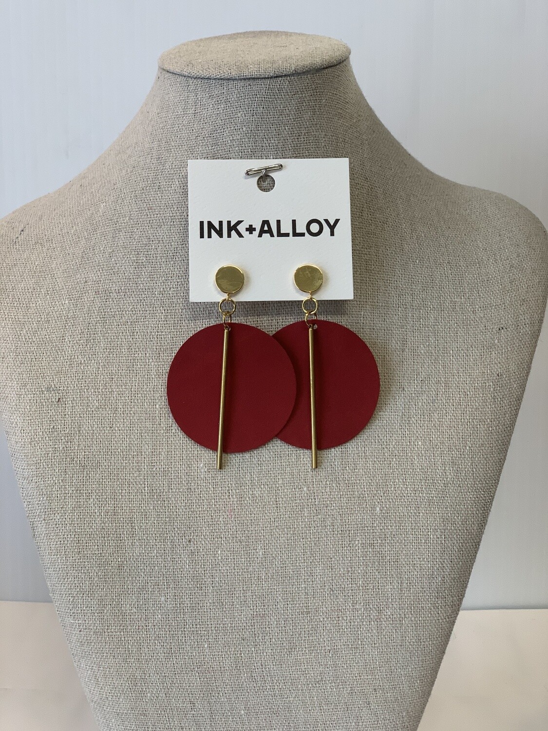 Leather Circle W/Brass 013-1-20