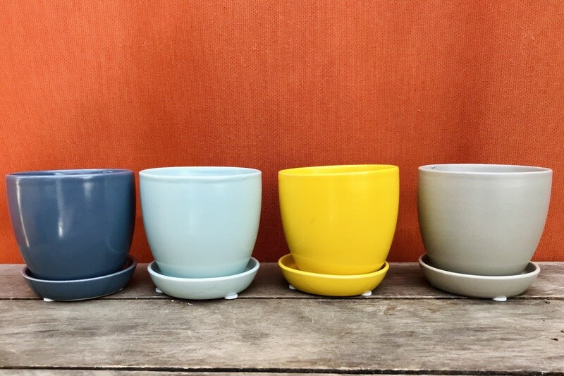 Bell Planter w/ Saucer 3.5&quot;