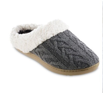 ISOTONER CABLE KNIT SLIPPER - GREY