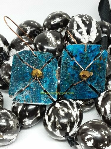 Copper Earrings - Golden Center in Blue