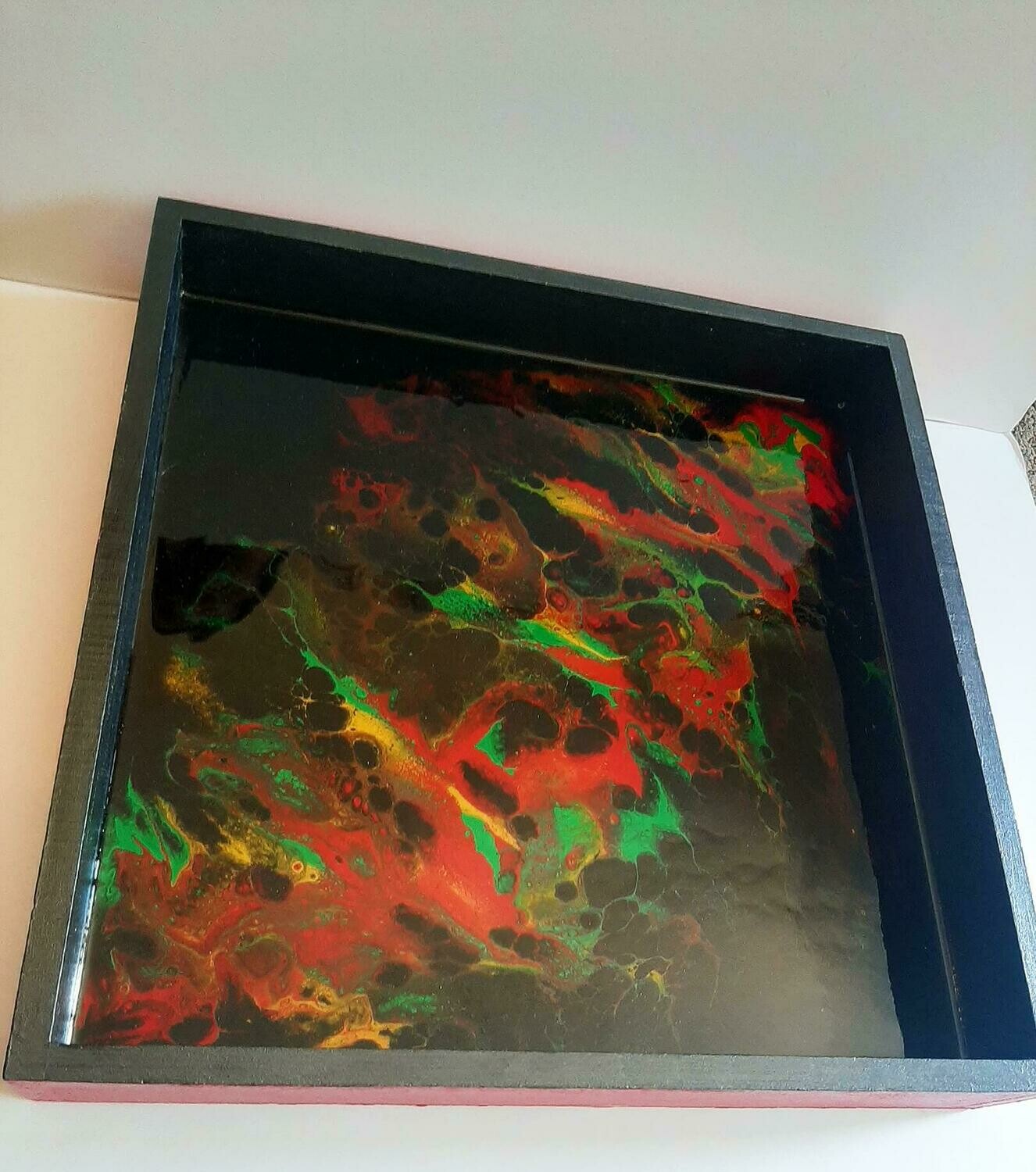 Rasta Acrylic Pour Tray