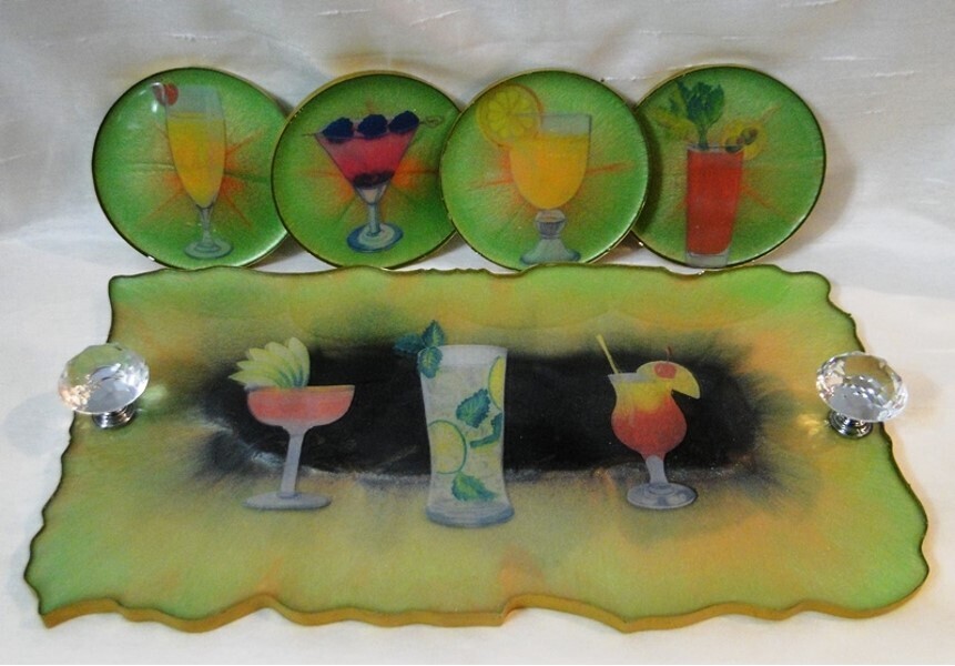 Bottom's Up! Tray & Coaster Set Bottom's Up! Tray & Coaster Set