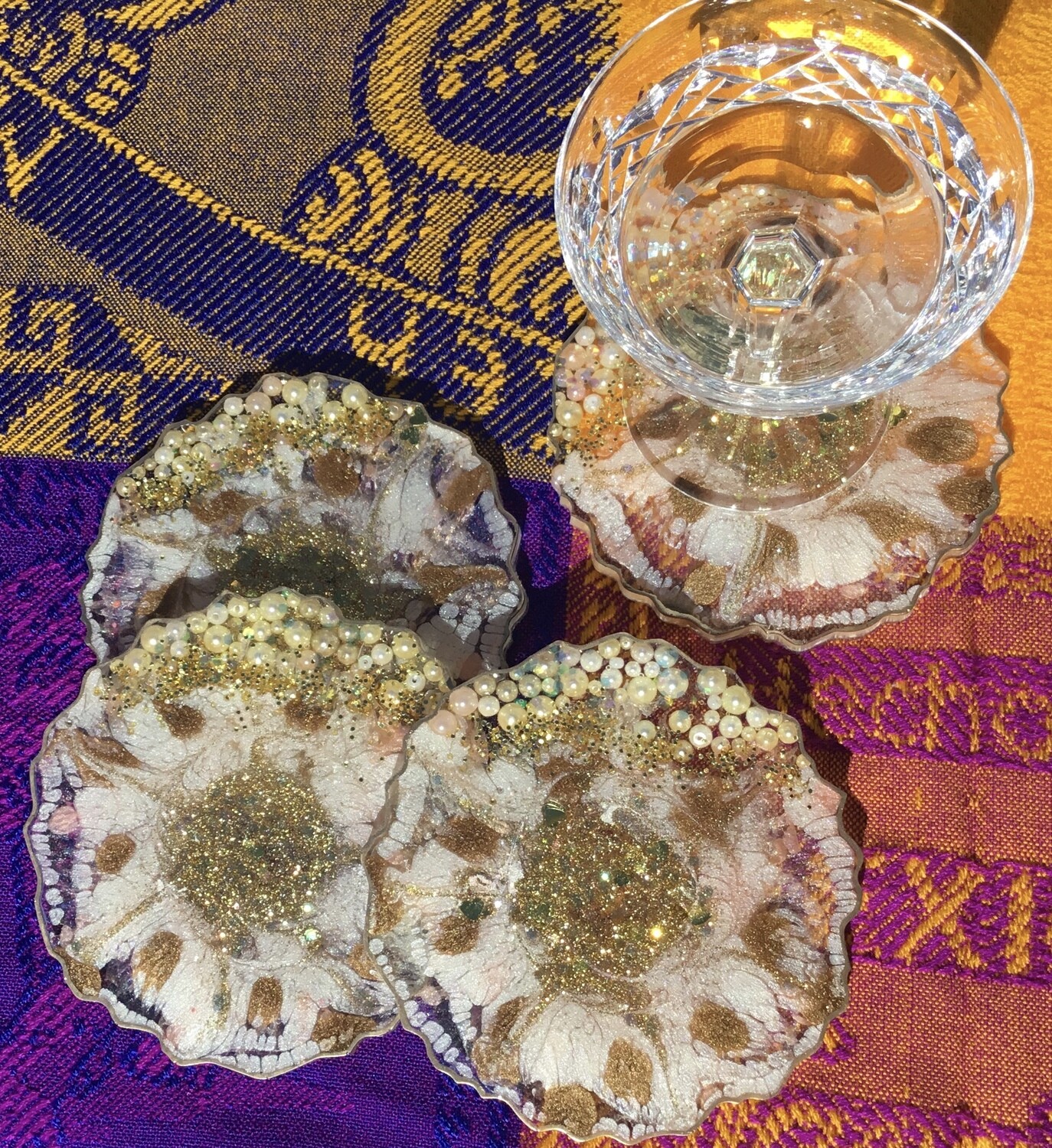 (SOLD)Everything Beautiful Epoxy Resin Tray & 4 Coasters PLUS matching 13" large round serving Tray' (SOLD)Everything Beautiful Epoxy Resin Tray & 4 Coasters PLUS matching 13" large round serving Tray'