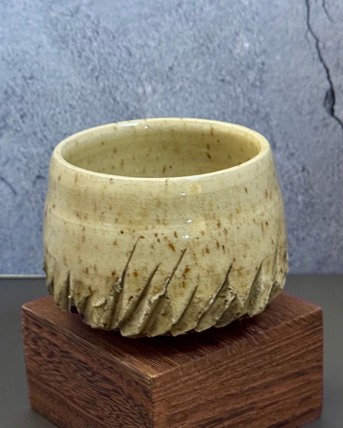 Carved Foot Yunomi