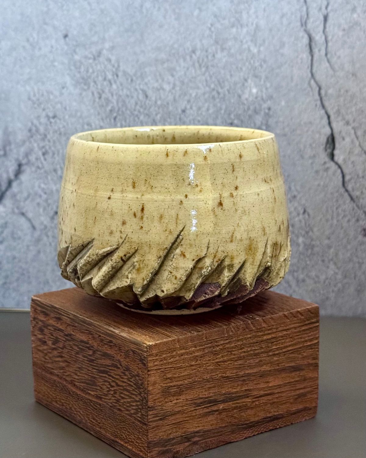 Carved Foot Yunomi