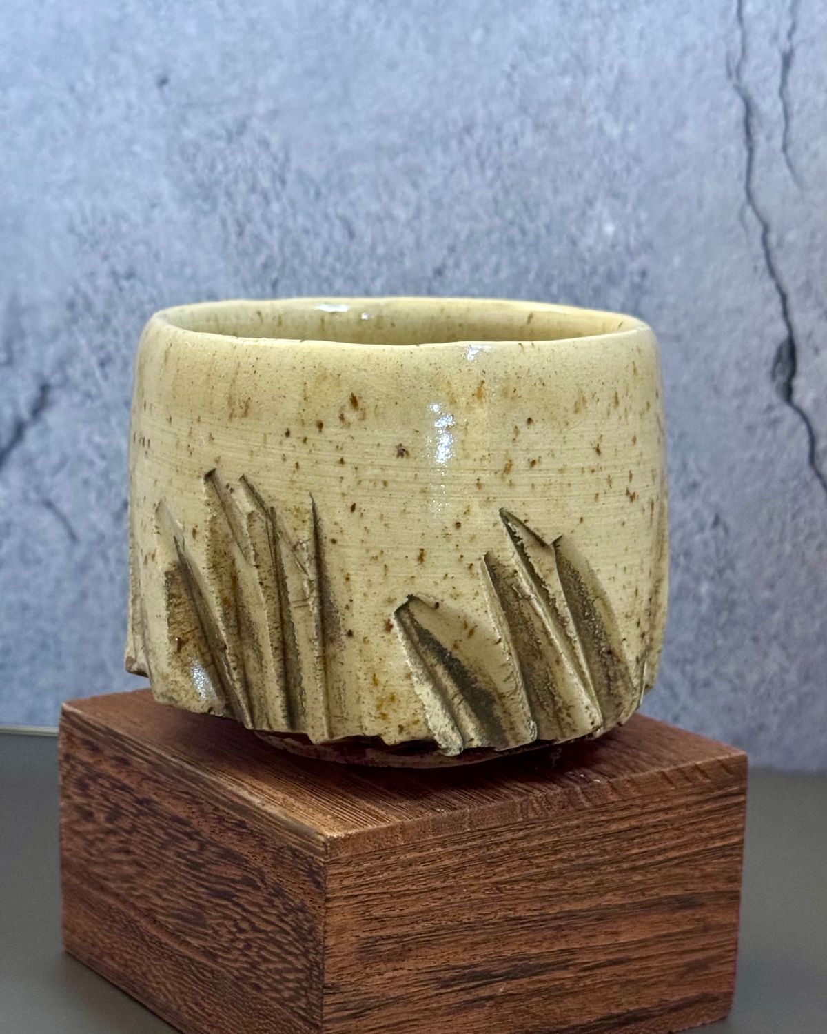 Organic Carved Yunomi
