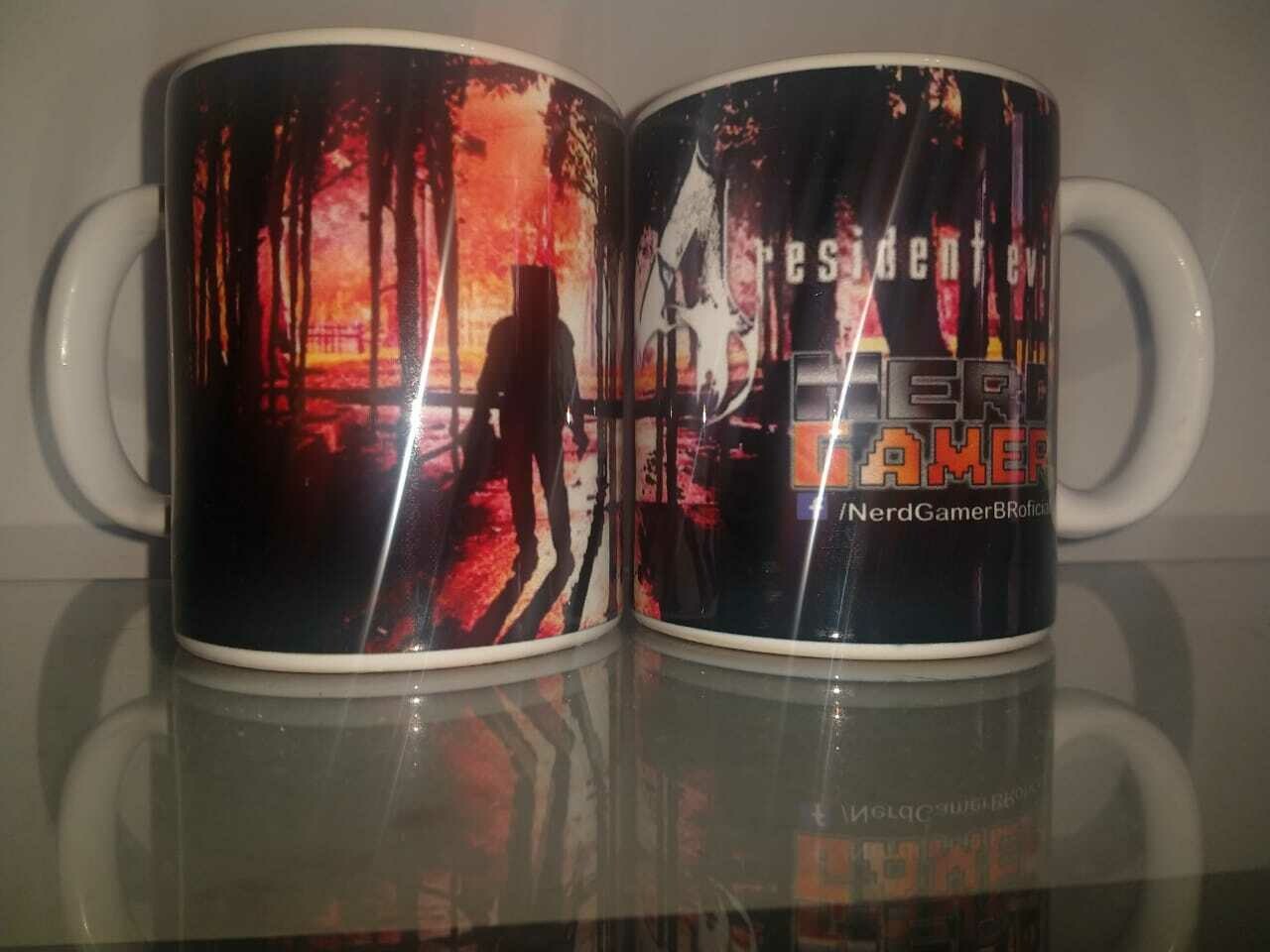 Caneca RE4