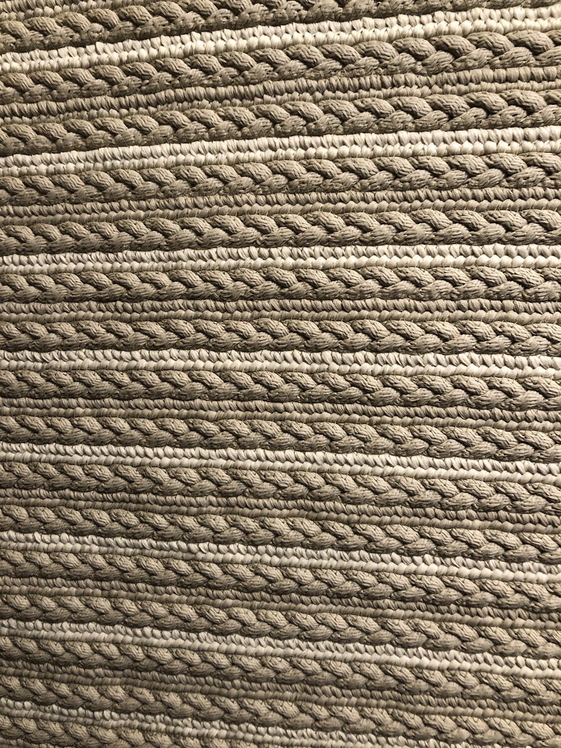 Area Rug 5’ X 8’