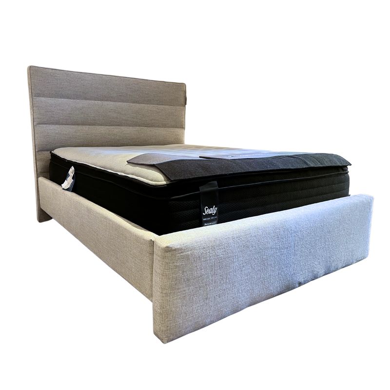 Bed, Queen