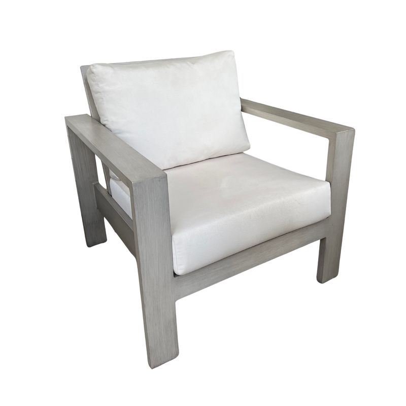 Ratana, Chair