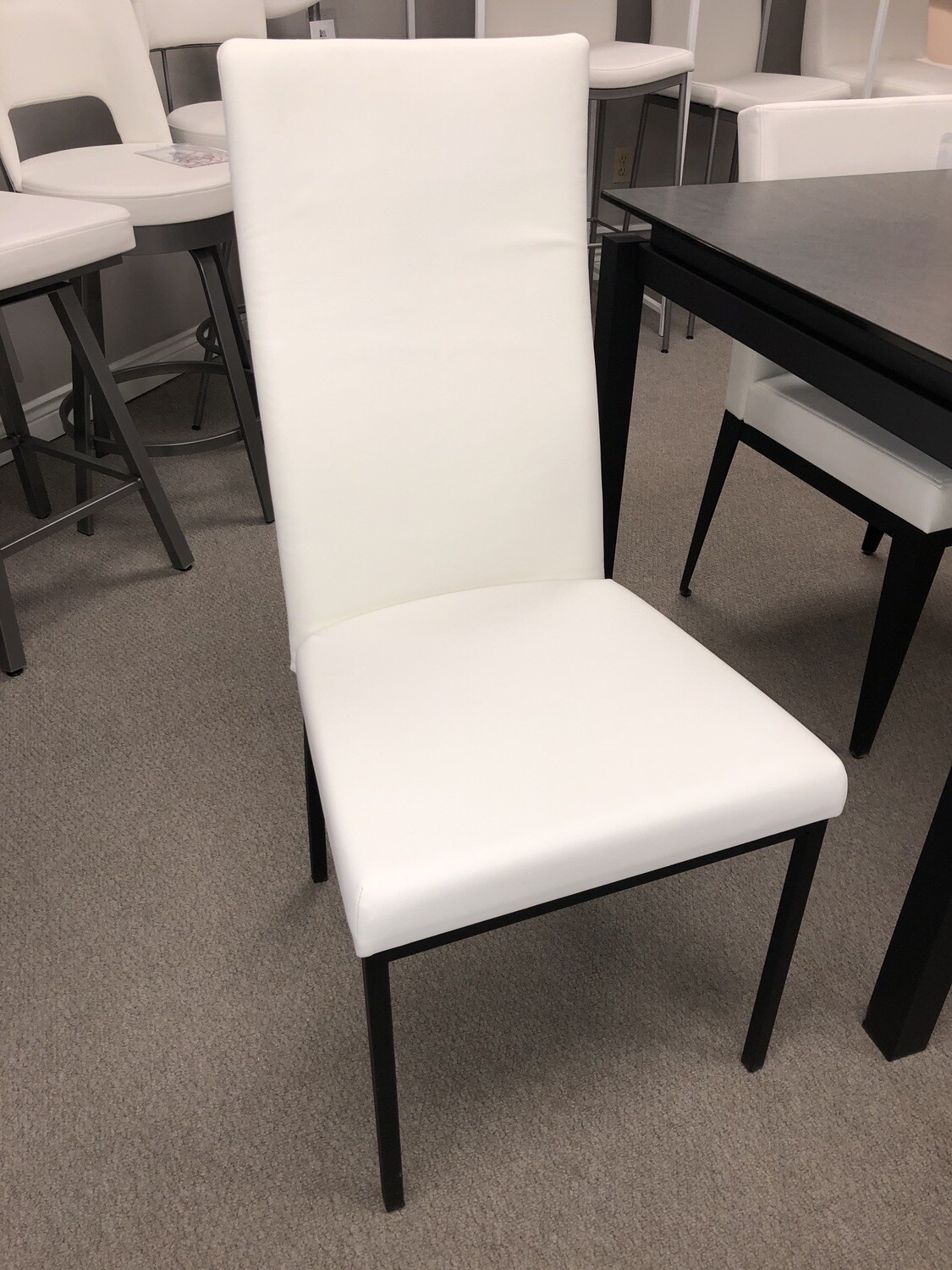 30321 Dining Chair