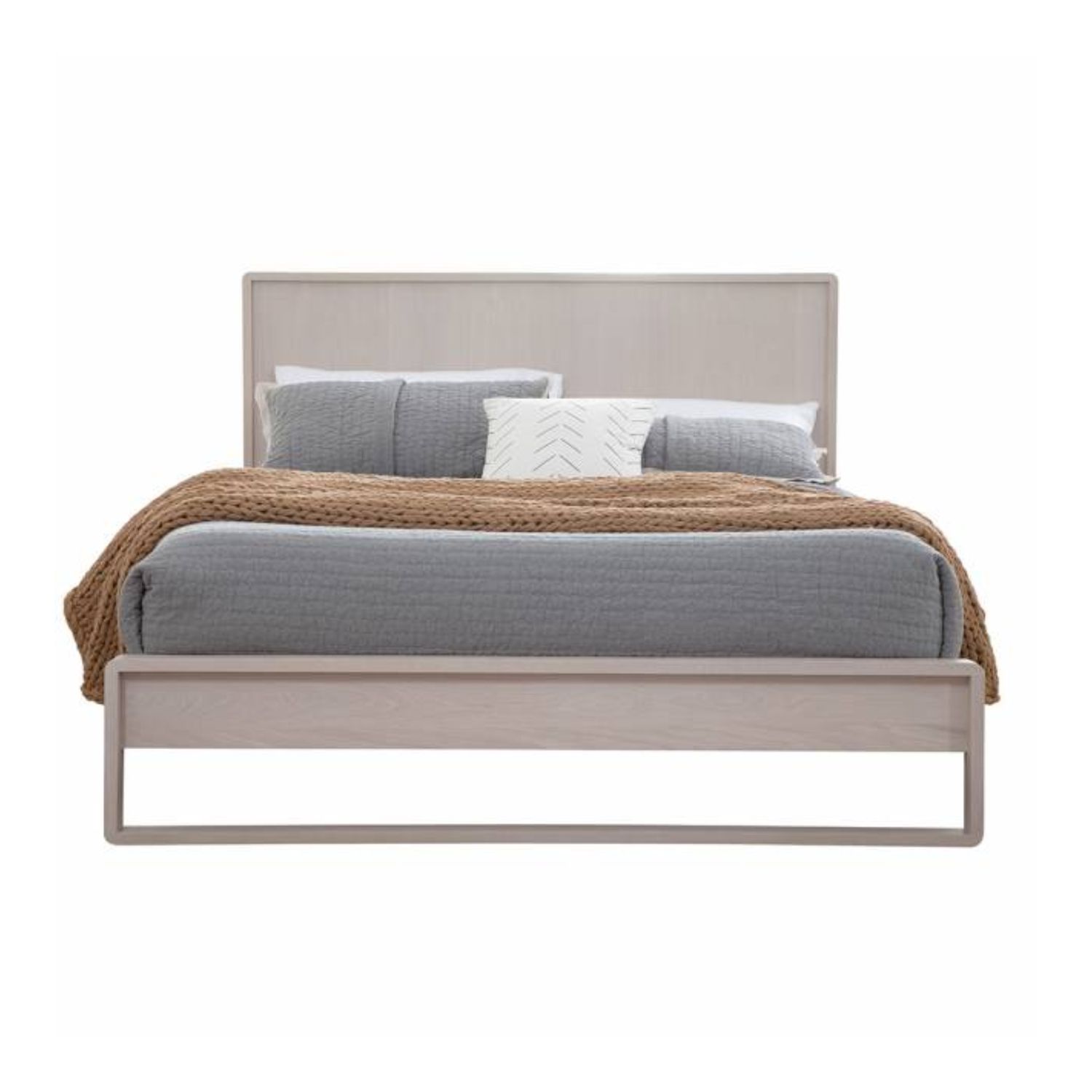 Corsa Queen Platform Bed