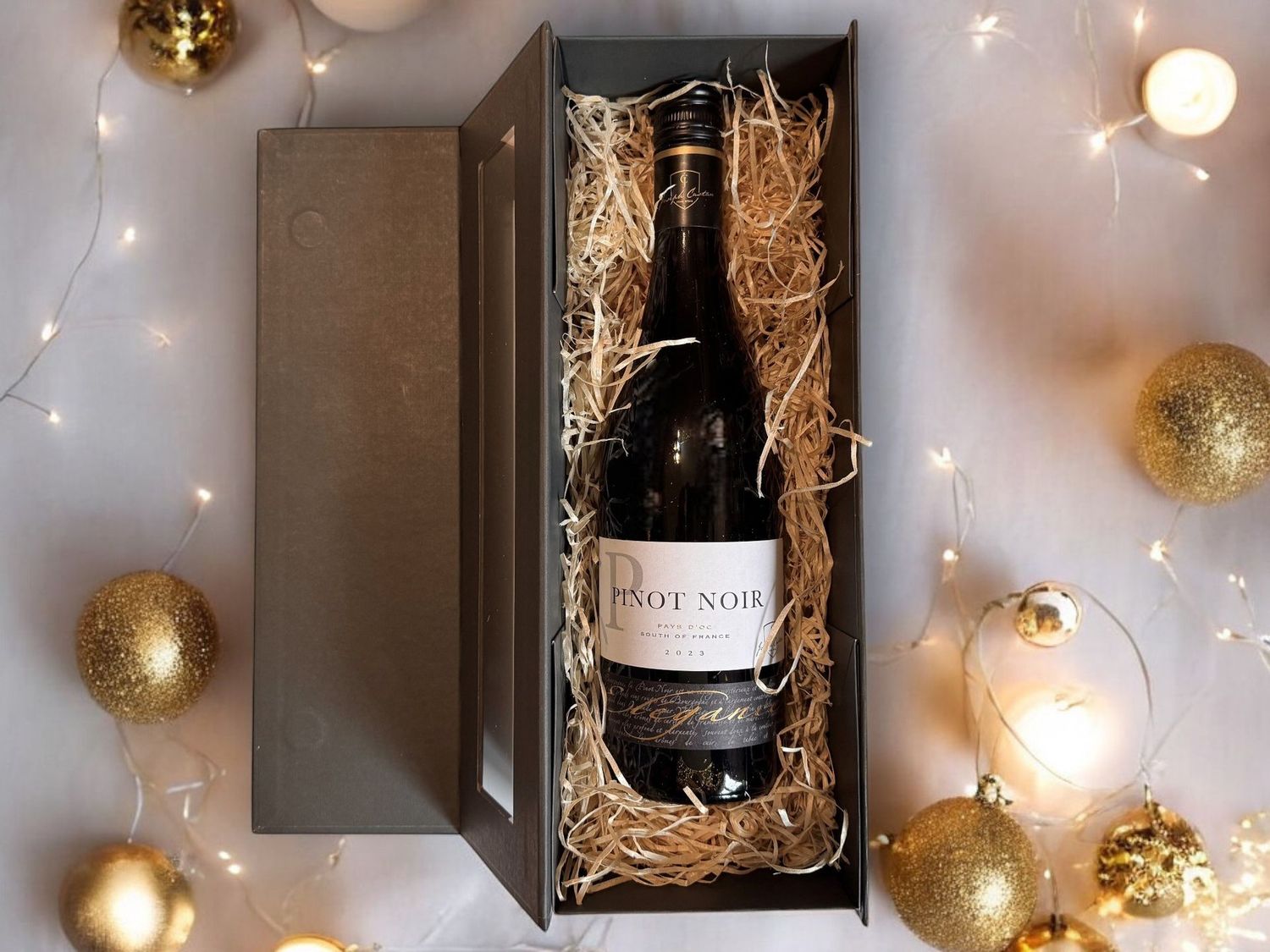 Elegance Pinot Noir, France (VG) - 1 bottle Gift