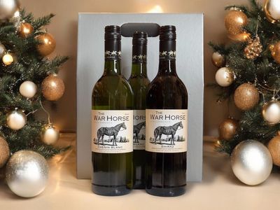 The War Horse Sauvignon, Chenin & Shiraz, South Africa (VG) - 3 Bottle Gift