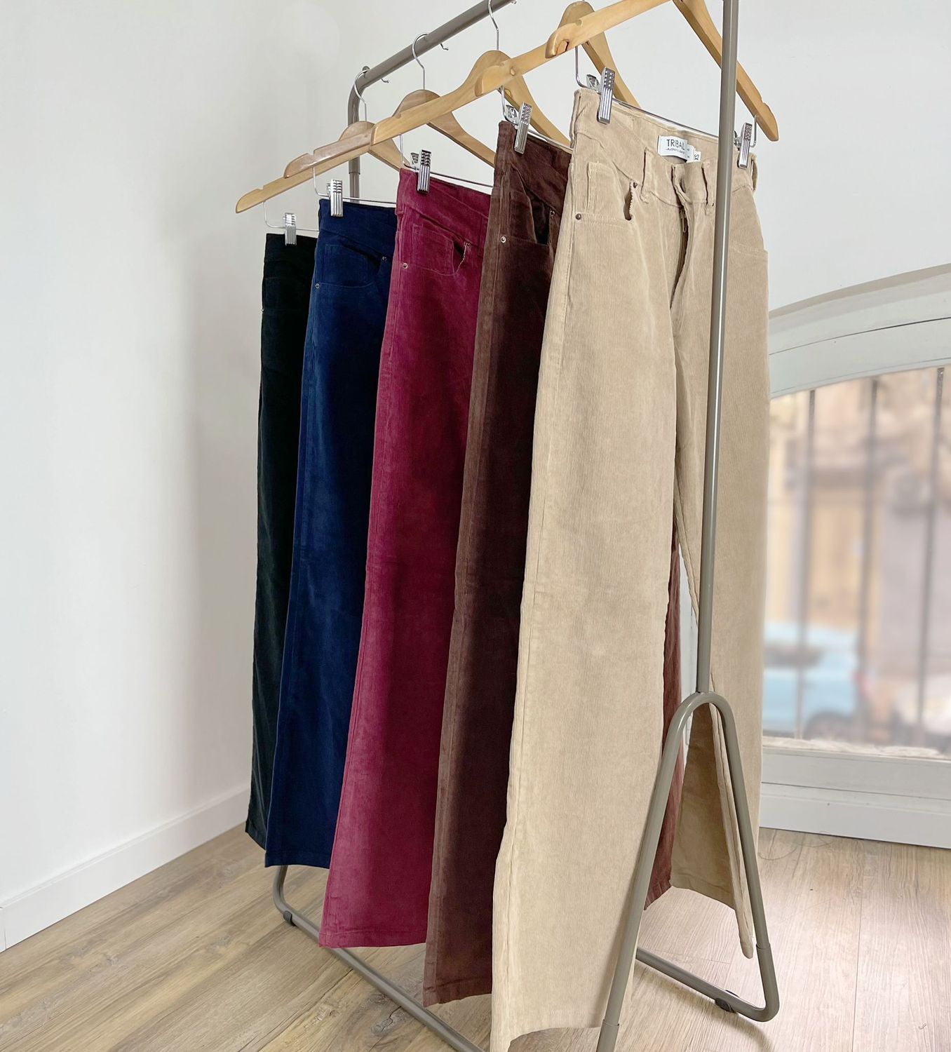 pant. pana con lycra  -  LEON