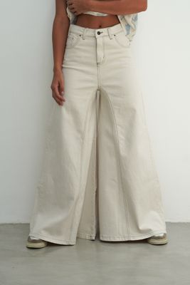 jean  MILANO con lycra crudo