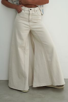 jean  MILANO con lycra crudo