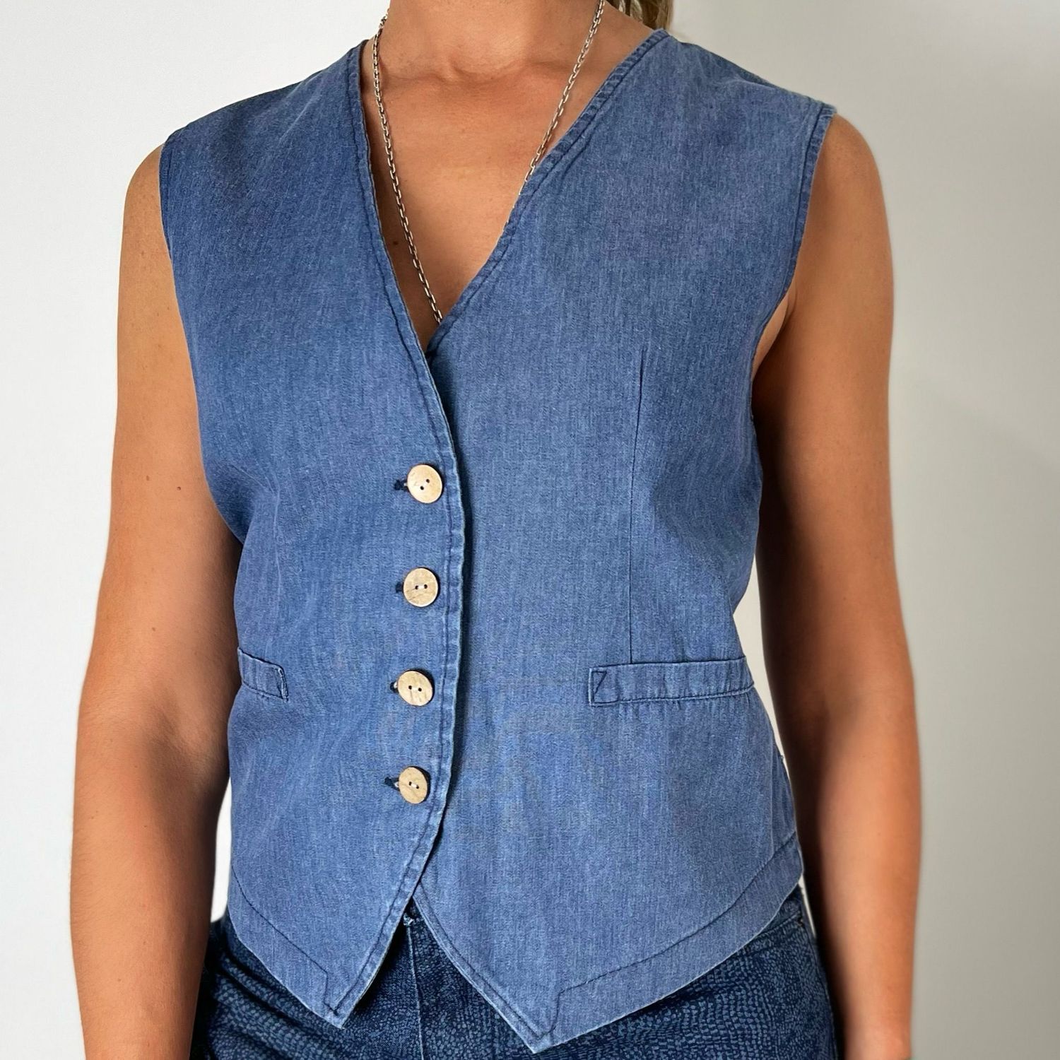 chaleco jean sin lycra  -  NURIA