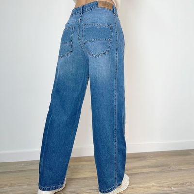 jean barrel  -  BARI  sin lycra
