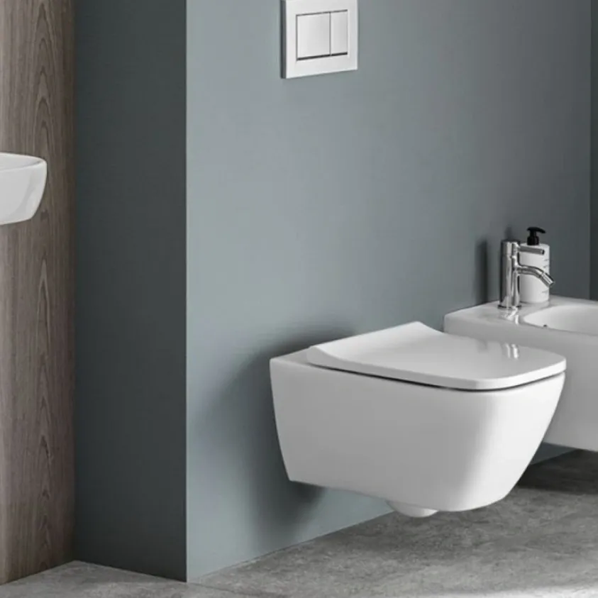 Geberit Smyle set of wall-hung WC, square, shrouded, Rimfree, with WC seat, overlapping lid