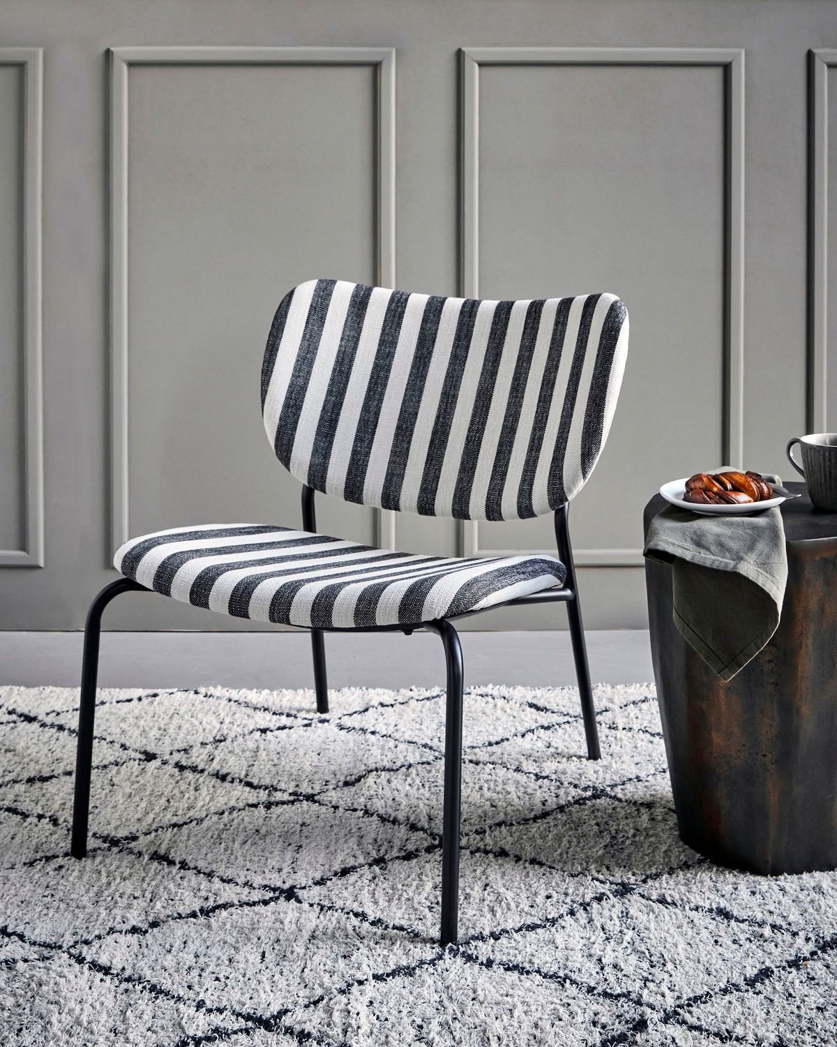 Lounge Sessel Black & White