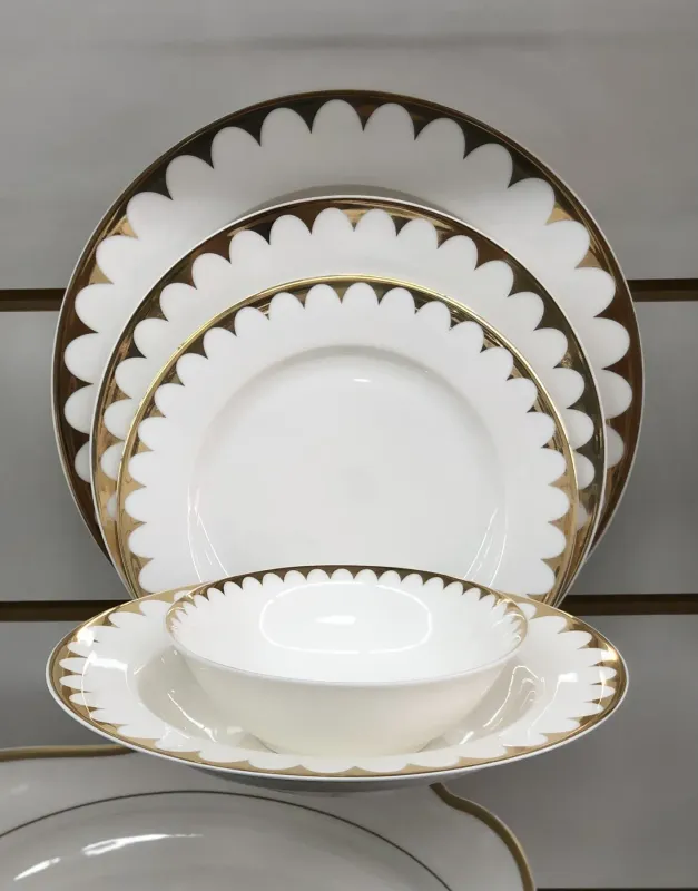 Gold Scallop for 4 Gold Scallop for 4