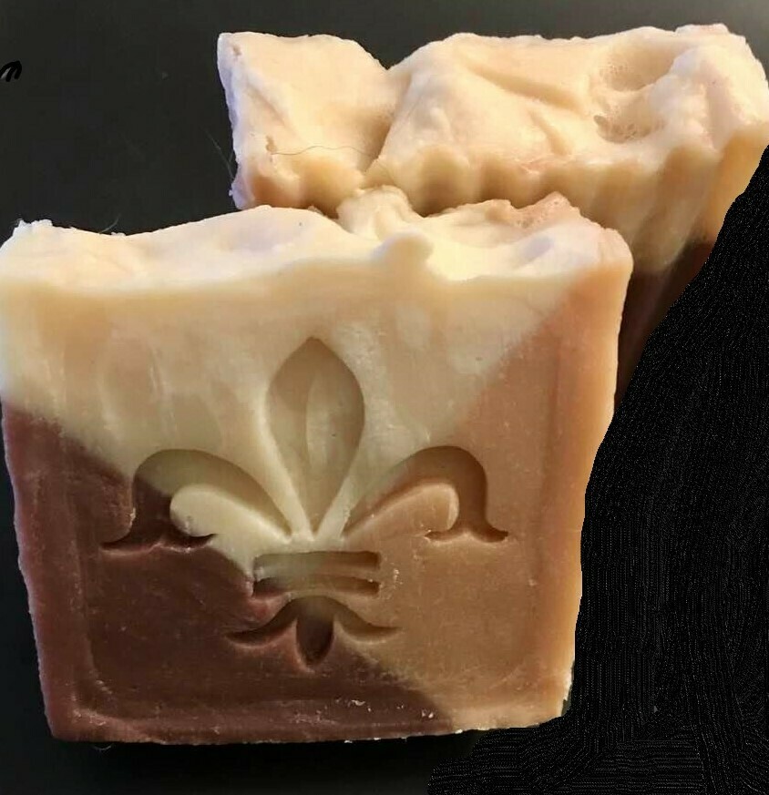 Patchouli and Evergreen Coconut Milk Patchouli and Evergreen Coconut Milk