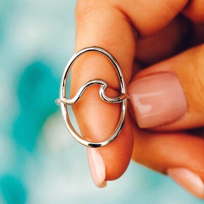 Puravida Wave Ring