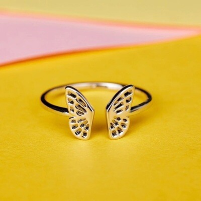 Pura Vida Fly Away Ring 6