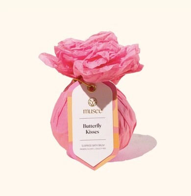 Musee Butterfly Kisses Bath Bomb
