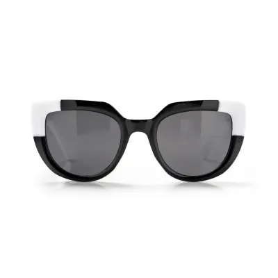 Tanning at Tiffany&#39;s Sunglasses