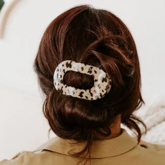 Blonde Tortoise Medium Round Clip