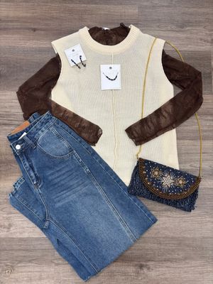 SweetKama Knit Sleeveless Sweater Vest-Cream
