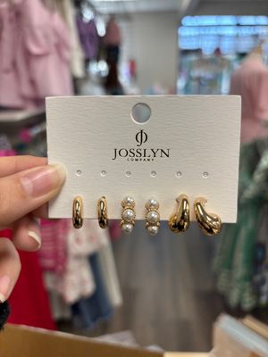 JOSSLYN Huggie Pearl Trio