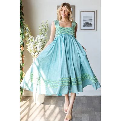 DRESSES