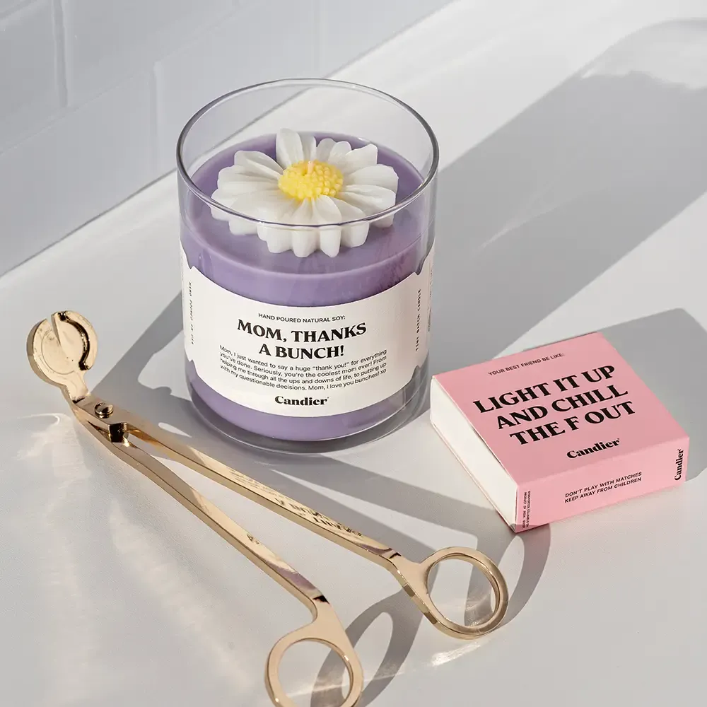 Mom,Thanks a Bunch Candle