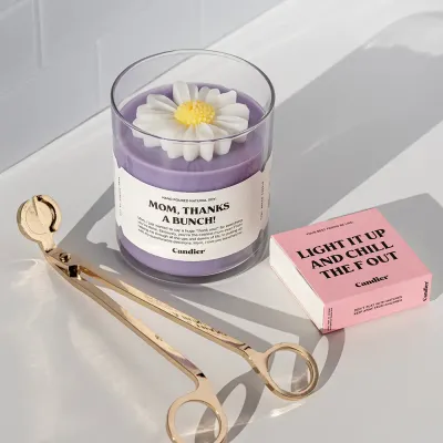 Mom,Thanks a Bunch Candle